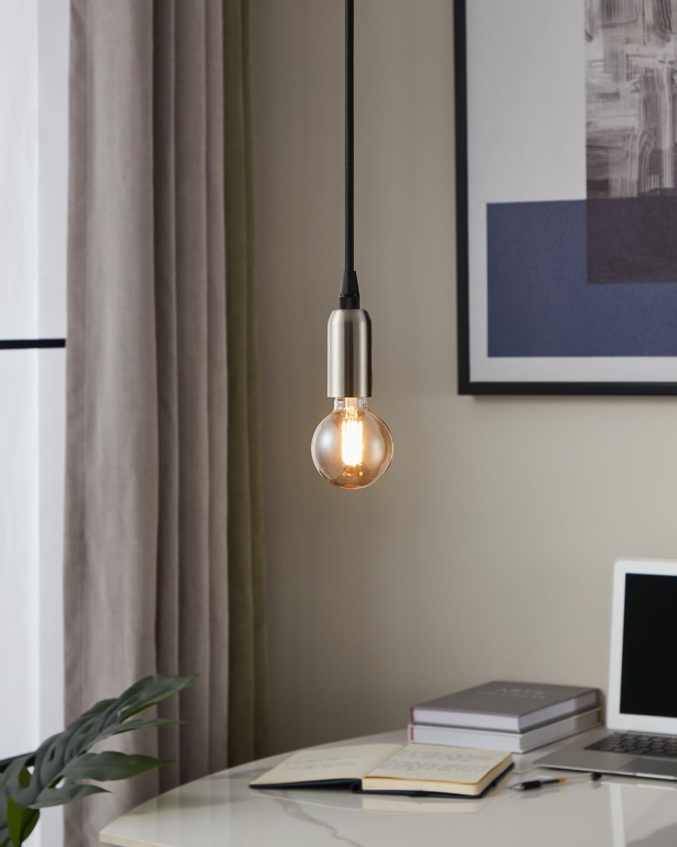 EGLO Лампа напівпровідникова LED 4W E14 G60 2200К бурштин 1шт
